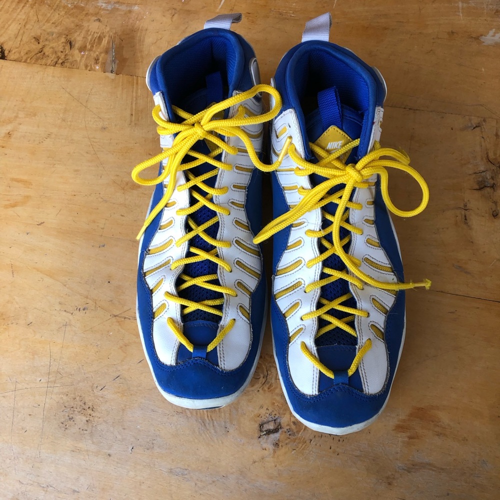 Nike Air Bakin’ sneakers